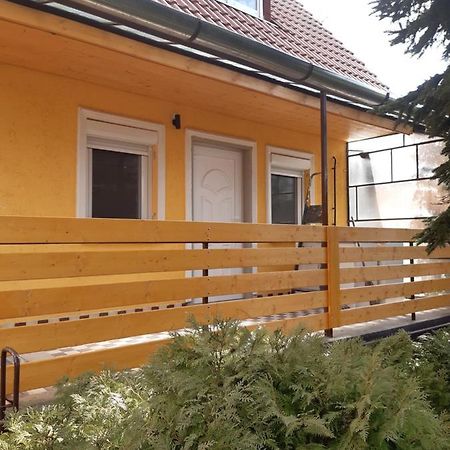 Pakasz Nyaralohaz Villa Tiszafured Exterior photo
