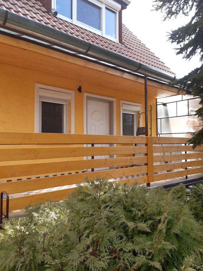 Pakasz Nyaralohaz Villa Tiszafured Exterior photo